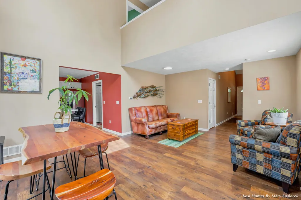 3078 Ledgestone Place NE Grand Rapids Charter Township MI 49525