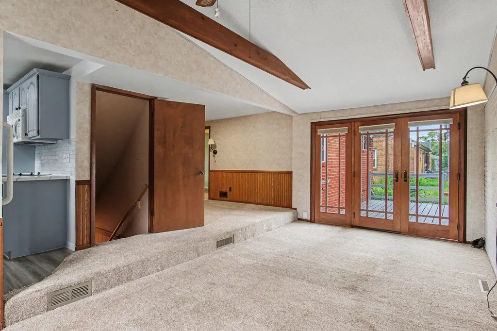 751 Larkspur Avenue NW Grand Rapids City MI 49504
