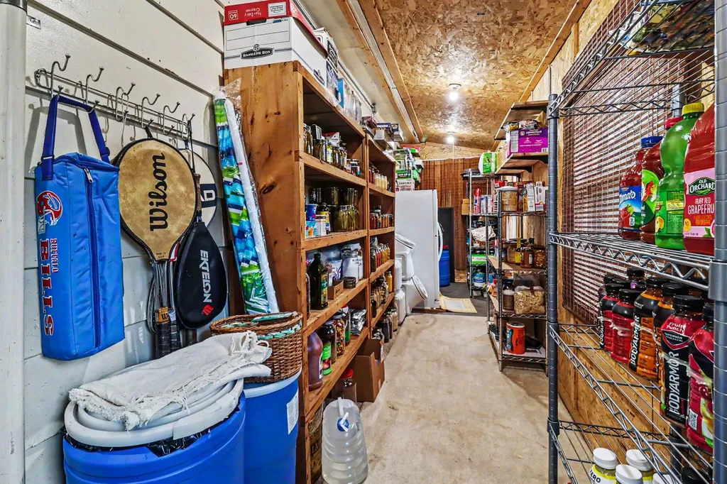 5739 Benzie Highway Benzonia Township MI 49616