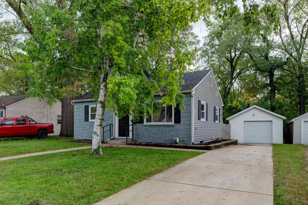 1419 Bronx Avenue Kalamazoo Charter Township MI 49048