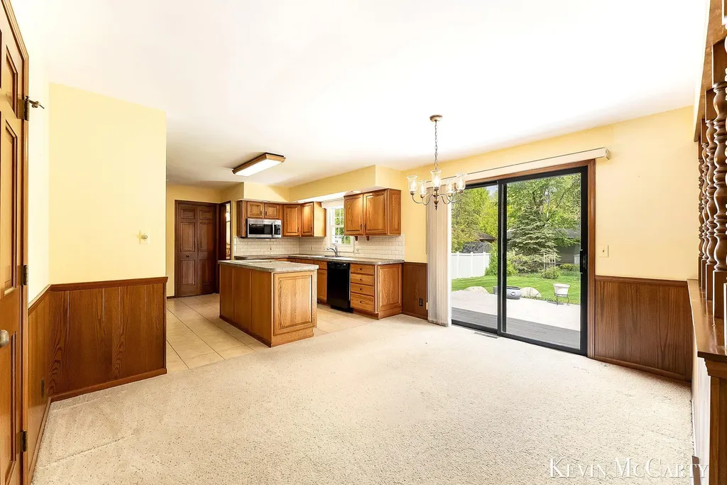 1746 Edgewood Avenue SE Grand Rapids City MI 49506