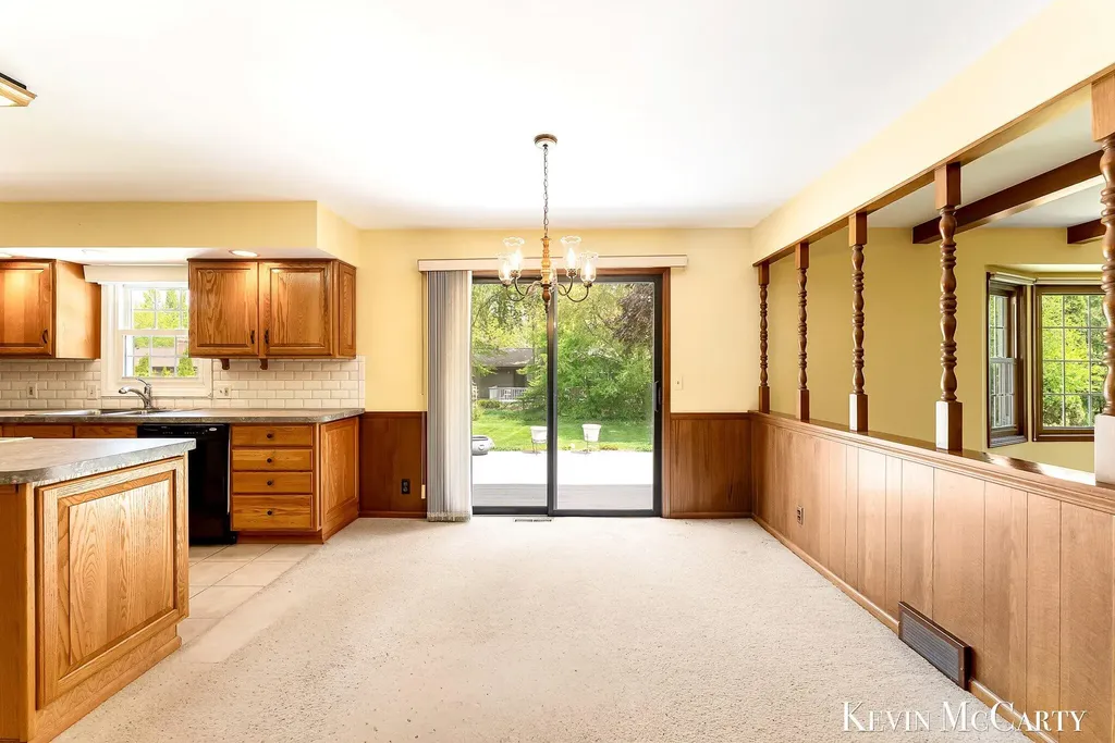 1746 Edgewood Avenue SE Grand Rapids City MI 49506