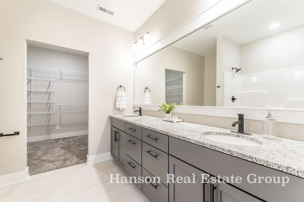 1399 Center Hill Road SE Lowell Charter Township MI 49331