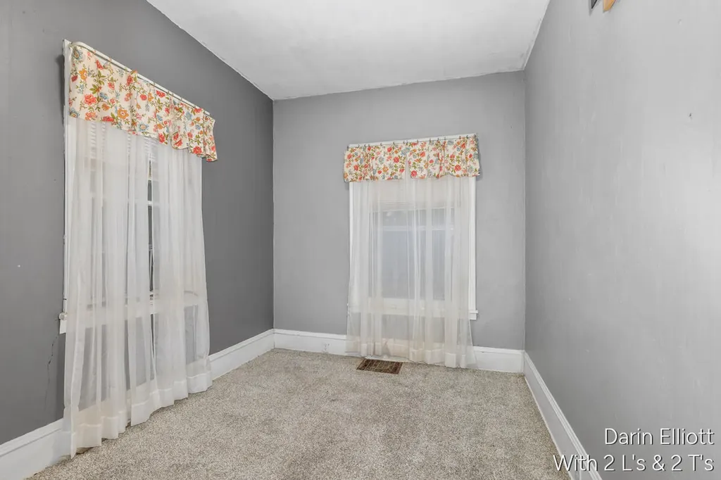 201 S Jefferson Street Ionia City MI 48846