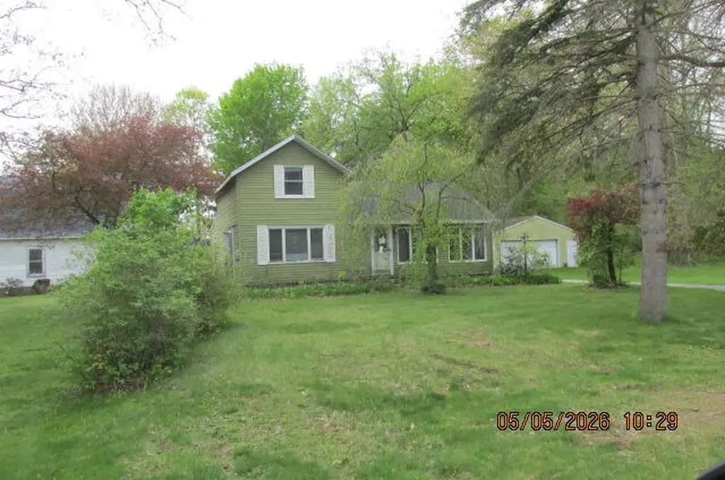 207 Cherry Street Allegan City MI 49010