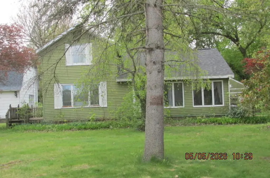 207 Cherry Street Allegan City MI 49010