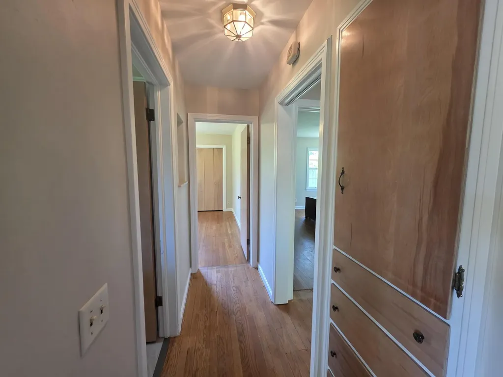 4029 Lakeside Drive Kalamazoo Charter Township MI 49008