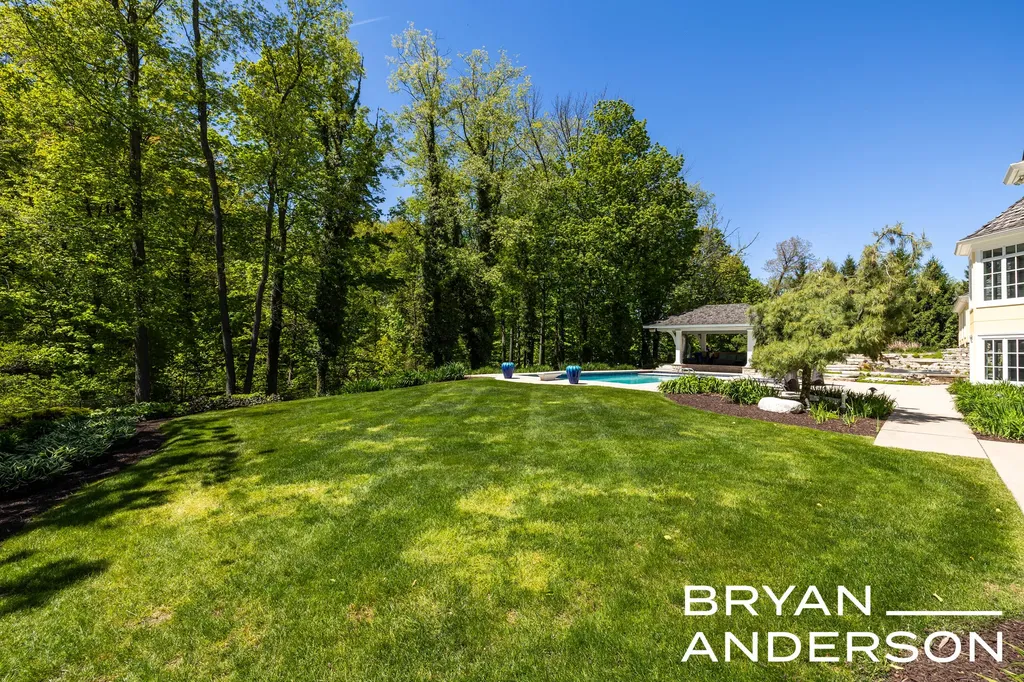 6029 Hillsborough Court SW Georgetown Charter Township MI 49418