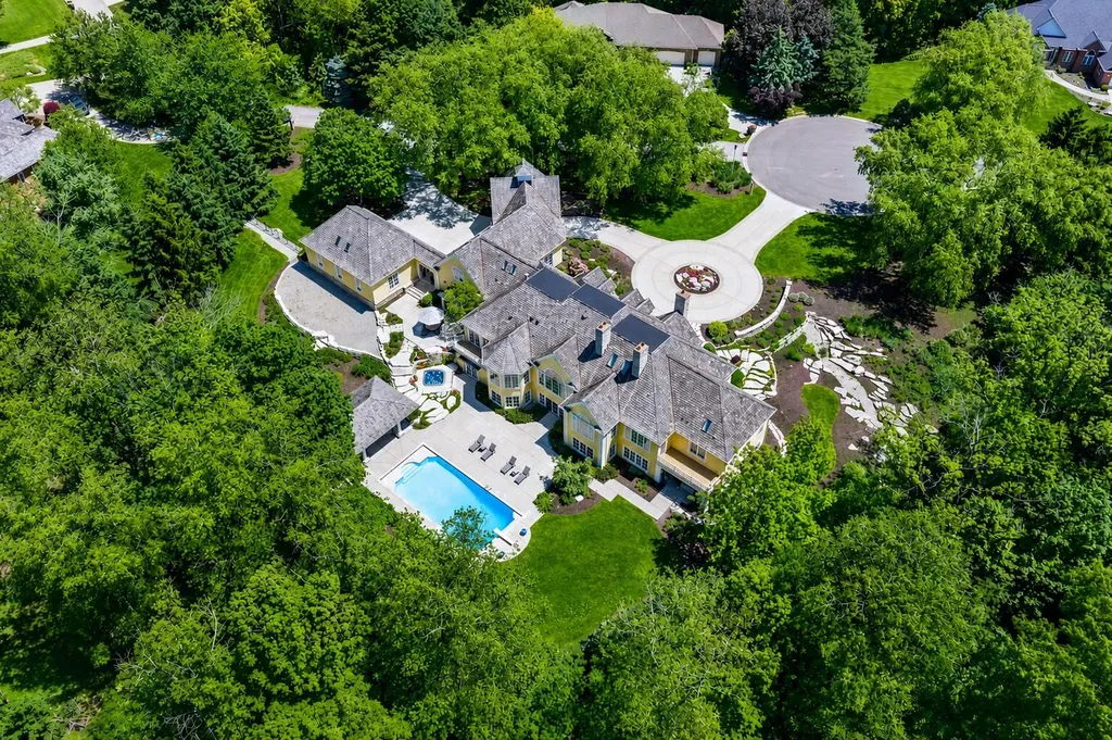 6029 Hillsborough Court SW Georgetown Charter Township MI 49418
