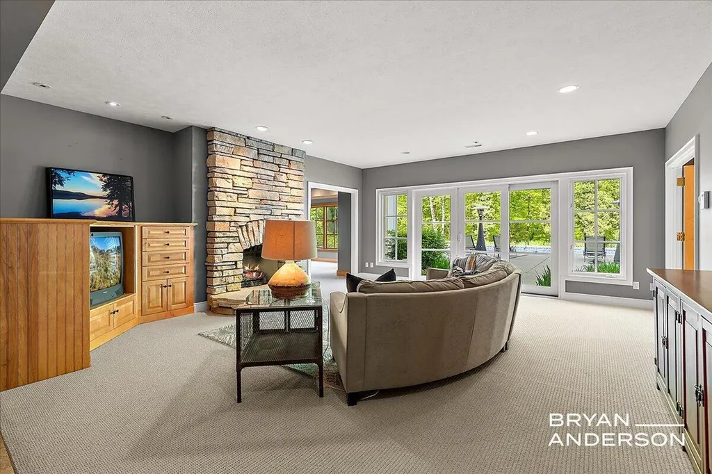 6029 Hillsborough Court SW Georgetown Charter Township MI 49418