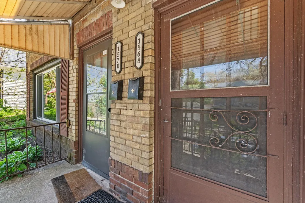 1568 Forrest Avenue NE Grand Rapids City MI 49505
