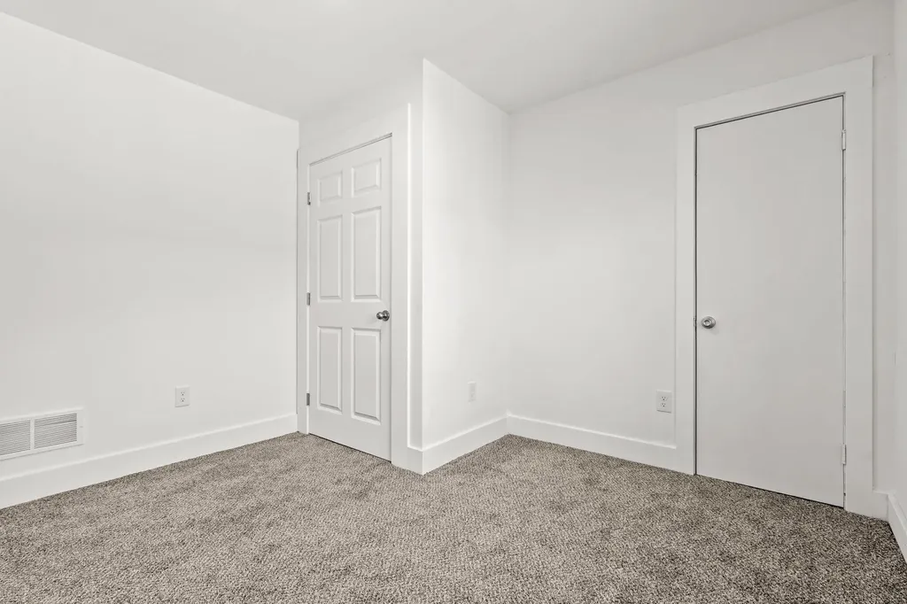 1568 Forrest Avenue NE Grand Rapids City MI 49505