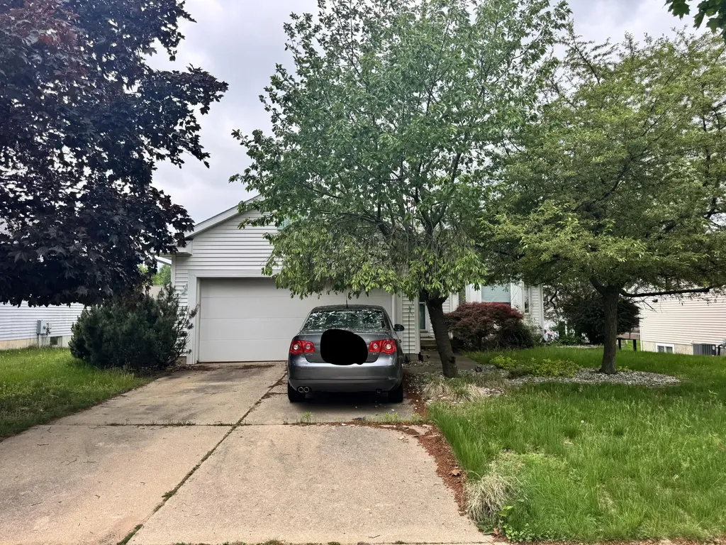 1709 Waldorn Avenue NE Grand Rapids City MI 49505