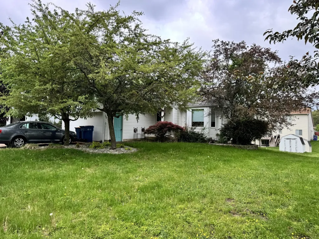 1709 Waldorn Avenue NE Grand Rapids City MI 49505
