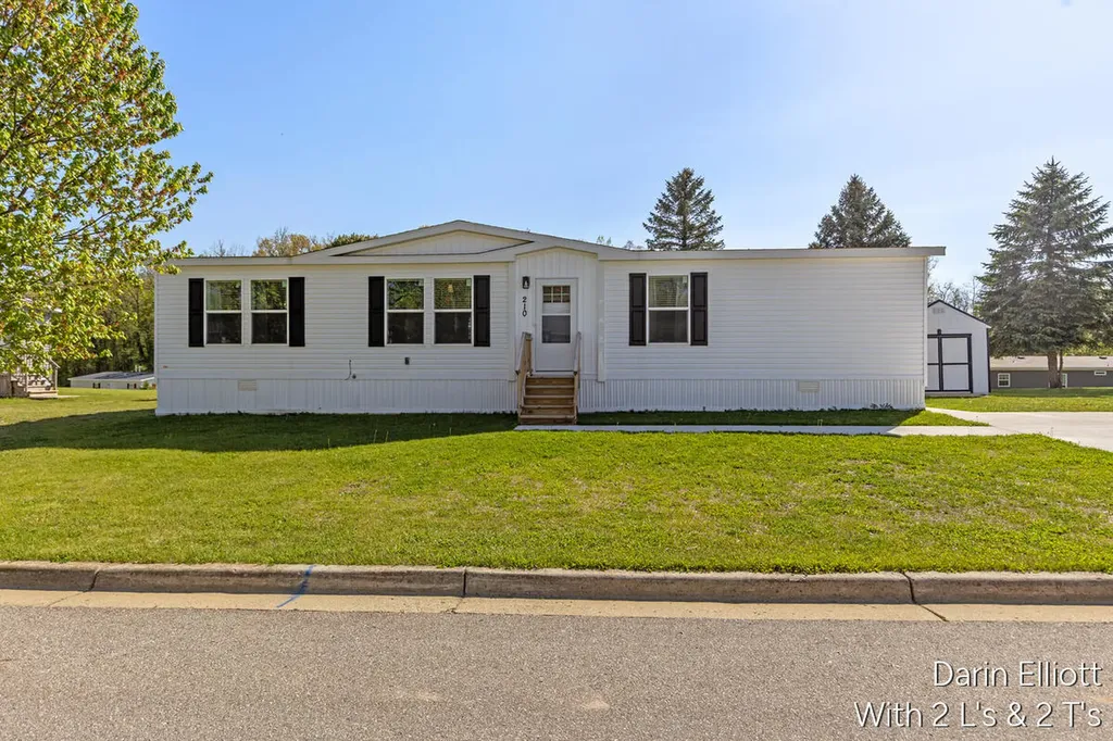 1133 Yeomans Street Easton Township MI 48846