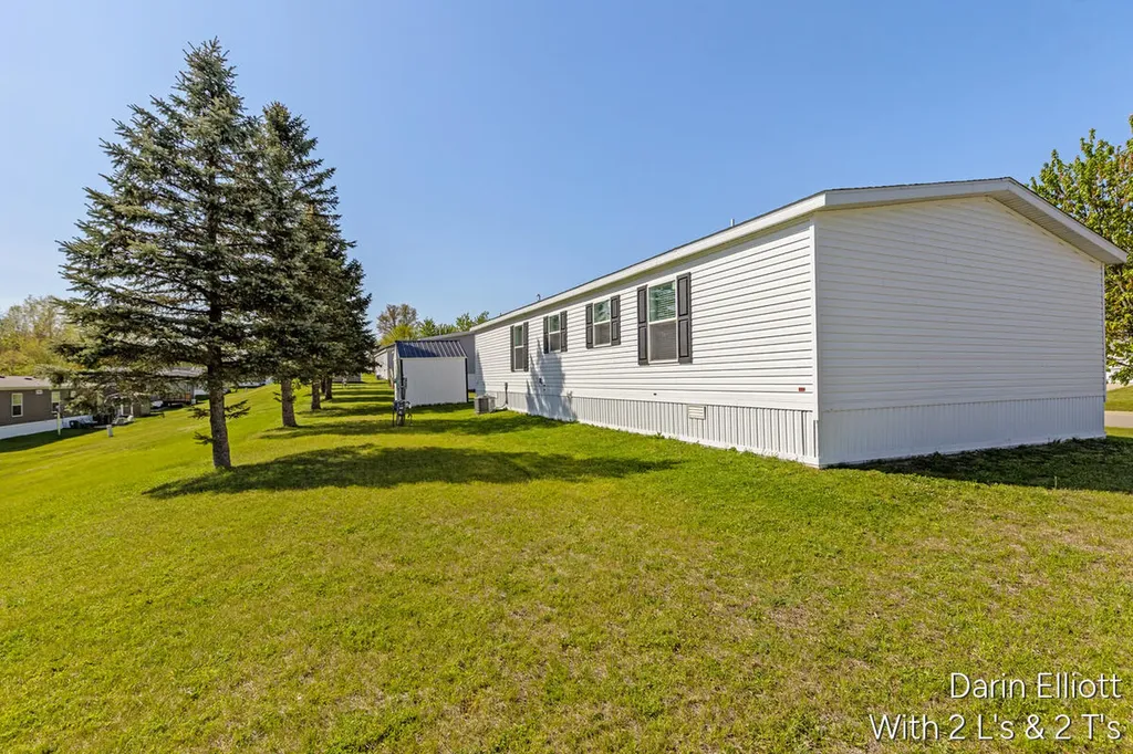 1133 Yeomans Street Easton Township MI 48846