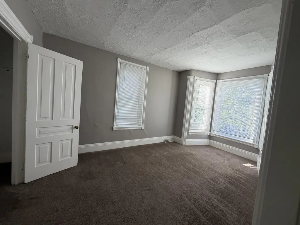 232 Spencer Street NE Grand Rapids City MI 49505