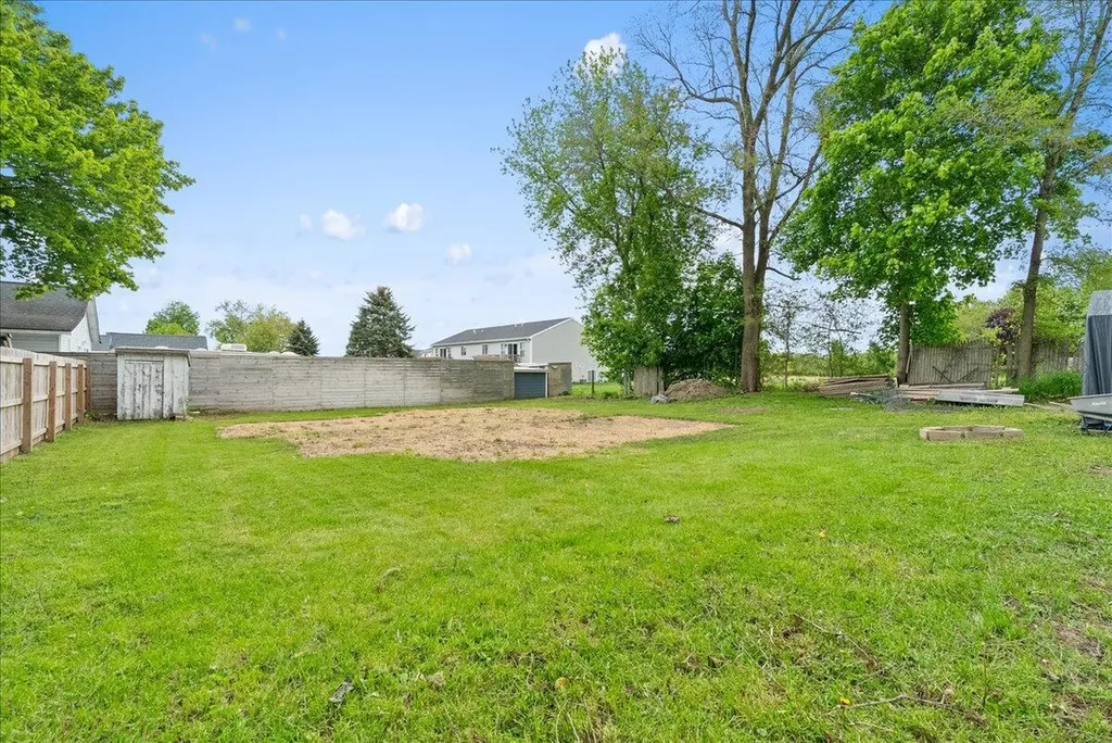 937 124th Avenue Wayland Township MI 49344