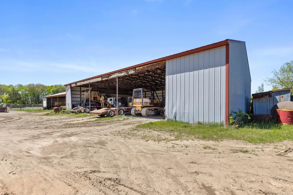 Lowell City MI 49331