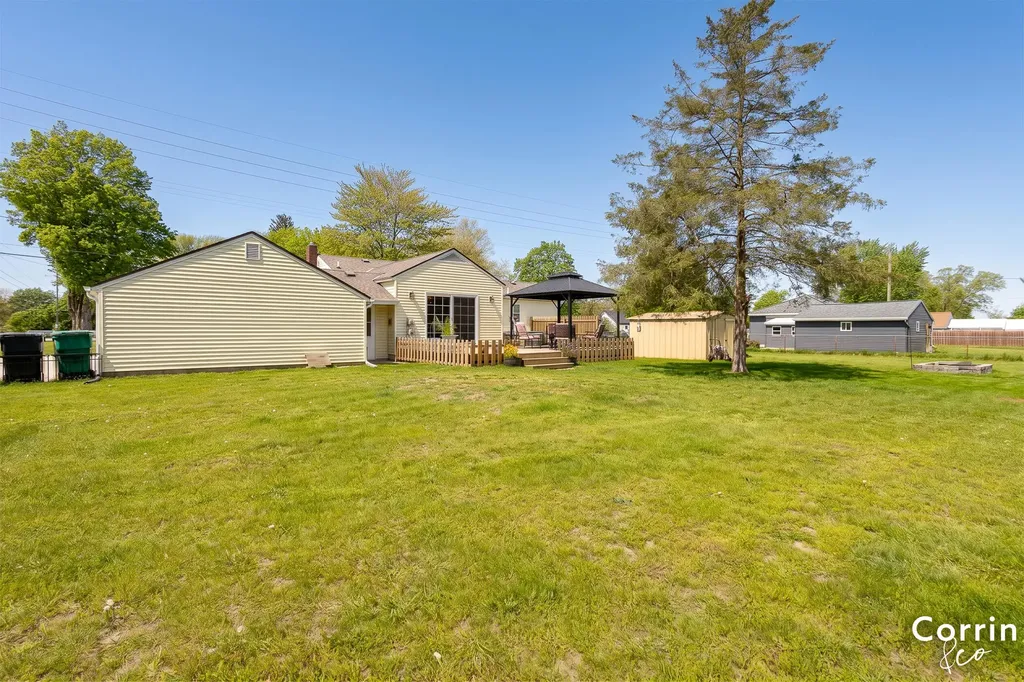 3708 Benjamin Avenue NE Plainfield Charter Township MI 49525