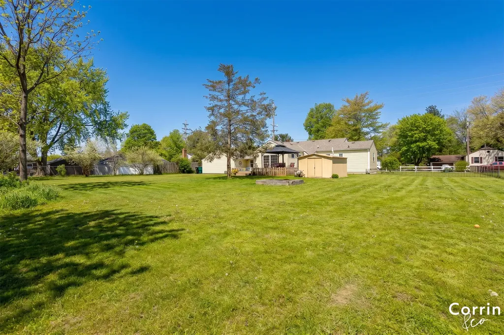 3708 Benjamin Avenue NE Plainfield Charter Township MI 49525