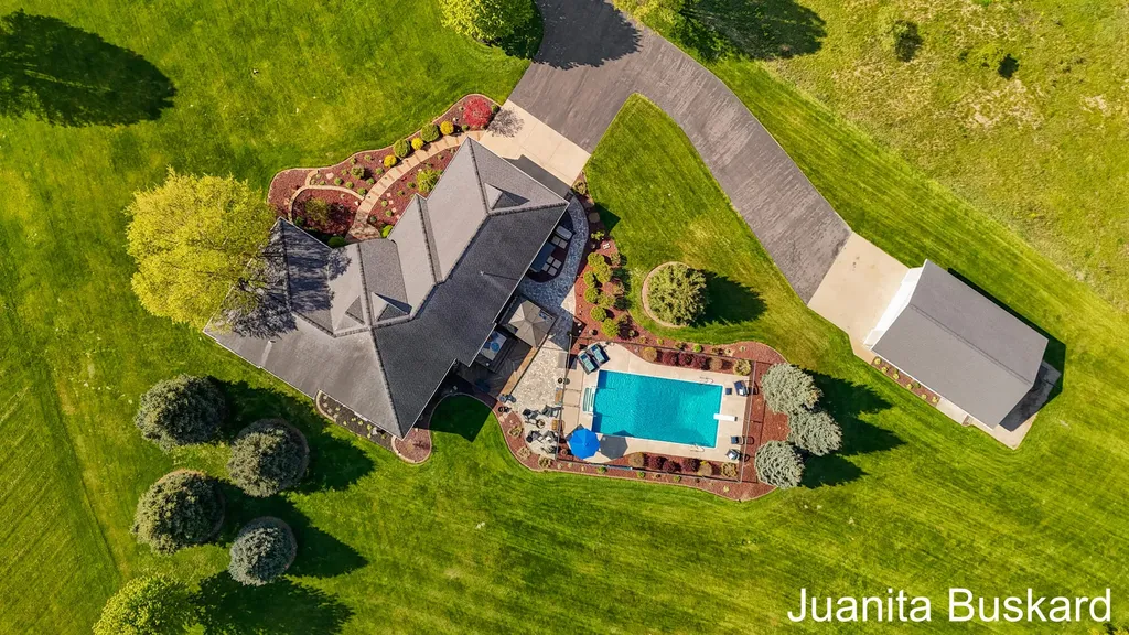 1769 Mary Lynn Court Tallmadge Charter Township MI 49435