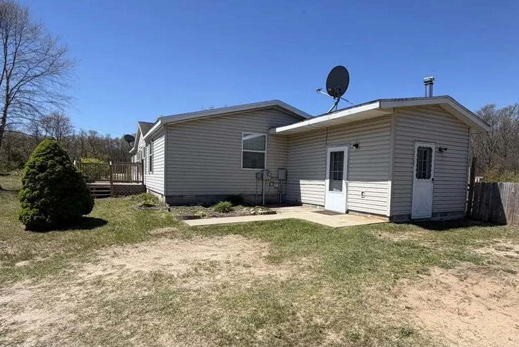 11711 Nichols Road Blue Lake Township MI 49425