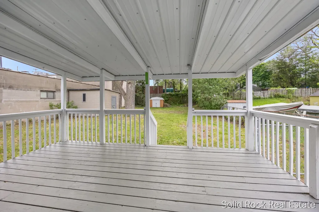 1146 Eastern Avenue NE Grand Rapids City MI 49503