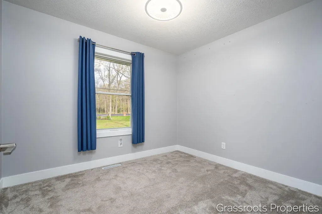 11706 S Us 31 Montague Township MI 49437