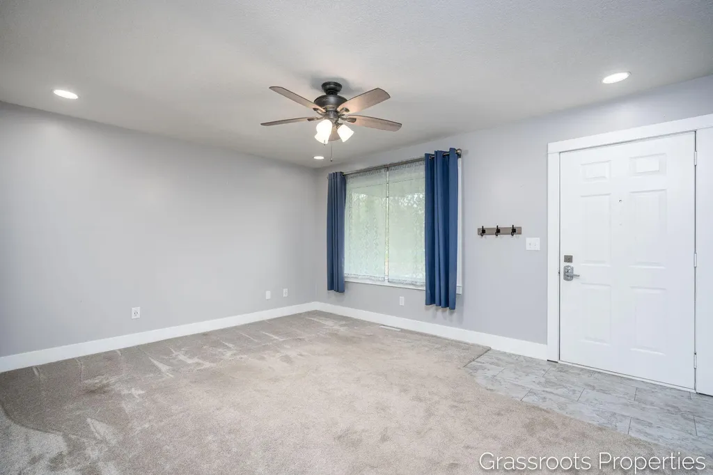 11706 S Us 31 Montague Township MI 49437