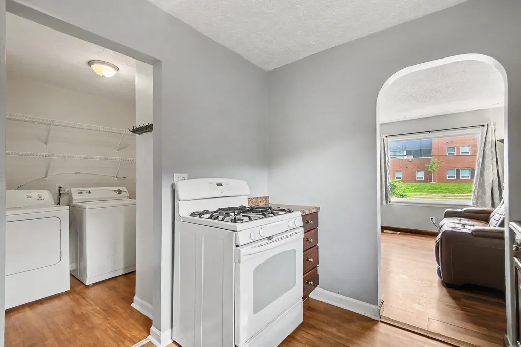 1144 36th Street SW Wyoming City MI 49509