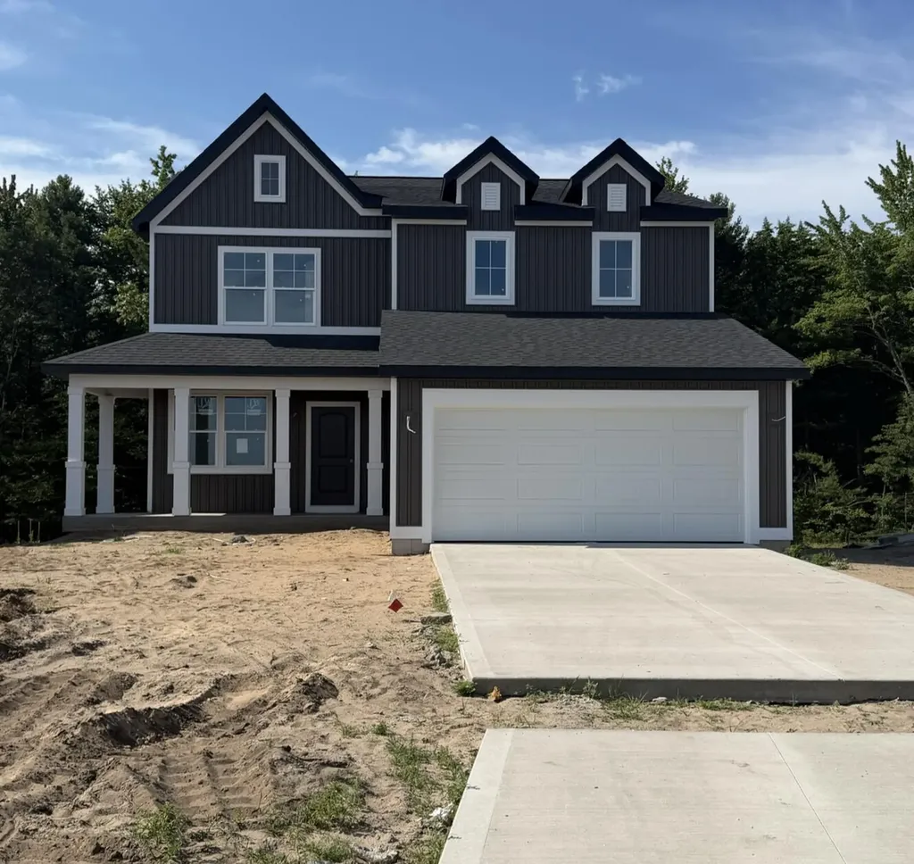1867 Lowe Drive Fruitport Charter Township MI 49456