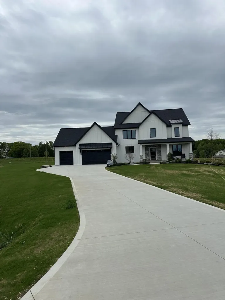 10071 Hideaway Court SE Gaines Charter Township MI 49316