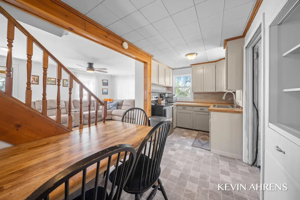 16927 Juniper Drive Wright Township MI 49403