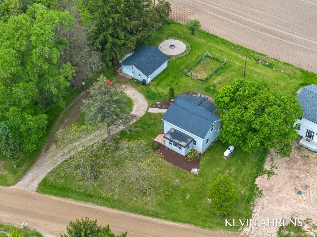 16927 Juniper Drive Wright Township MI 49403