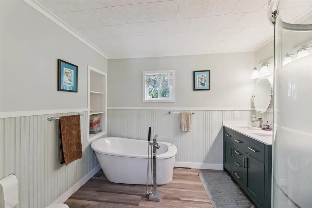 8590 Greenfield Highway Bellevue Township MI 49021