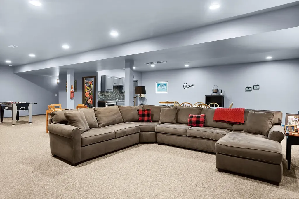 4960 Pheasant Way Lincoln Charter Township MI 49127