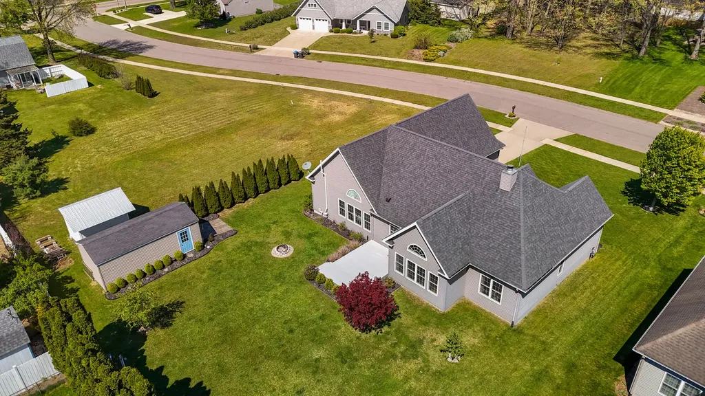 4960 Pheasant Way Lincoln Charter Township MI 49127