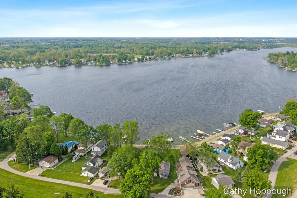 8220 Morrison Lake Gardens Unknown City MI 48881