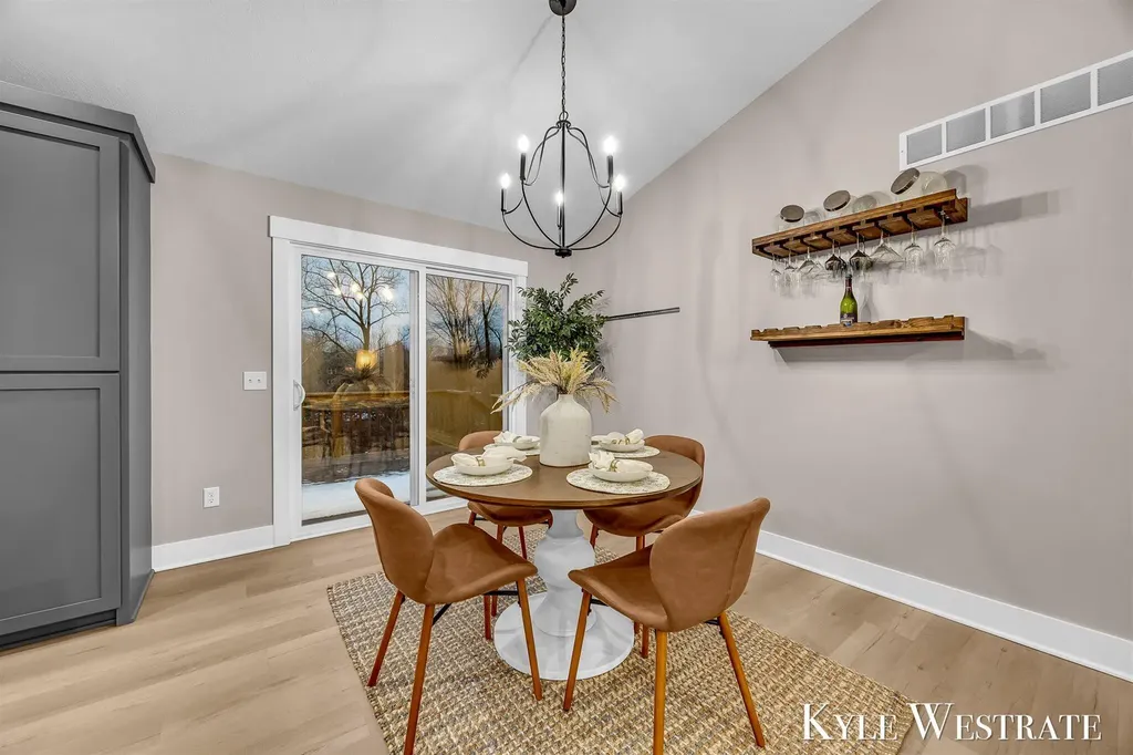 10886 Douglas Drive Allendale Charter Township MI 49401