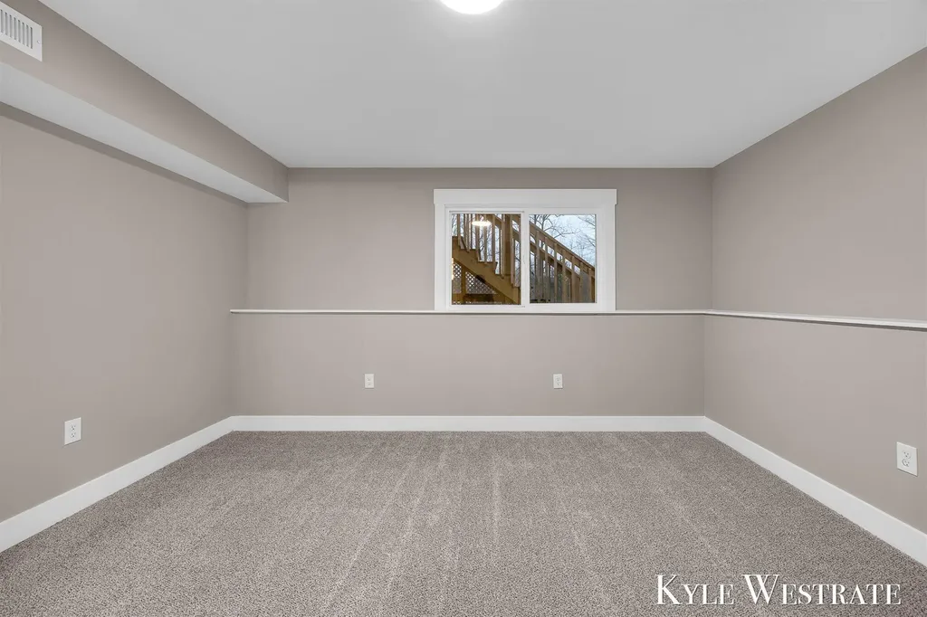 10886 Douglas Drive Allendale Charter Township MI 49401