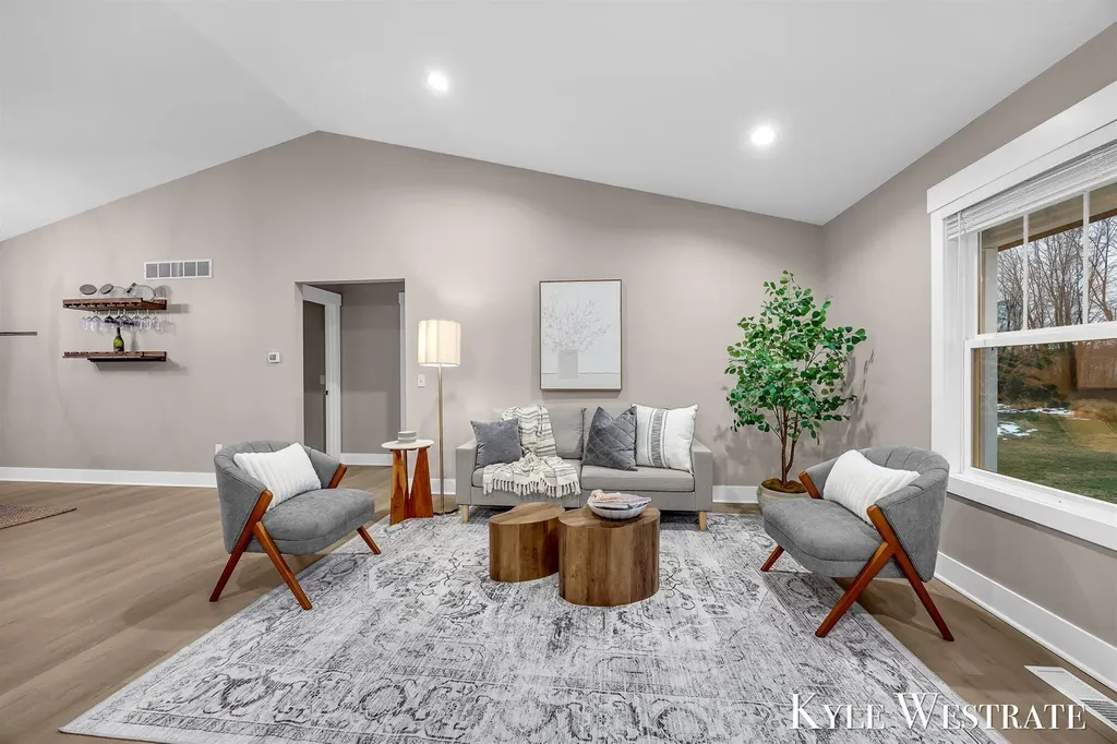 10886 Douglas Drive Allendale Charter Township MI 49401
