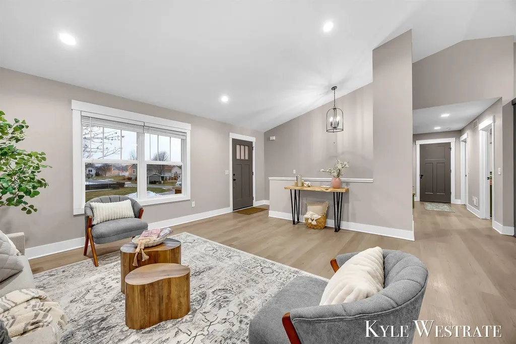 10886 Douglas Drive Allendale Charter Township MI 49401