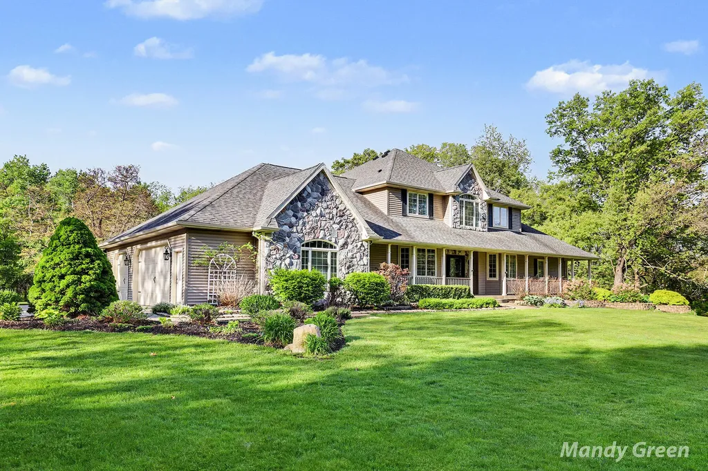 6900 Archway Drive NE Cannon Township MI 49341