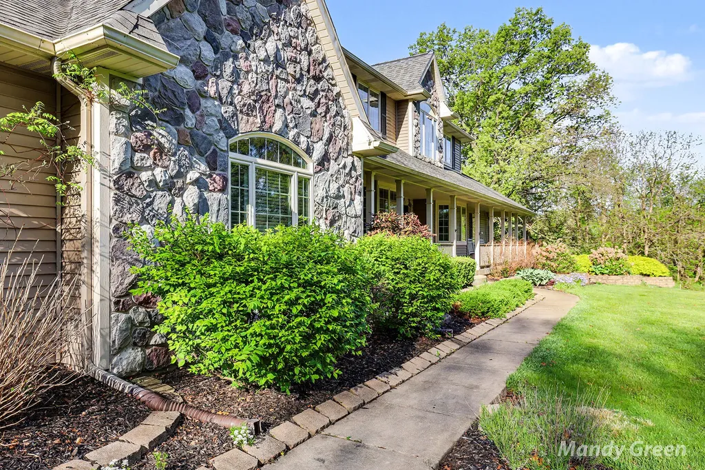6900 Archway Drive NE Cannon Township MI 49341