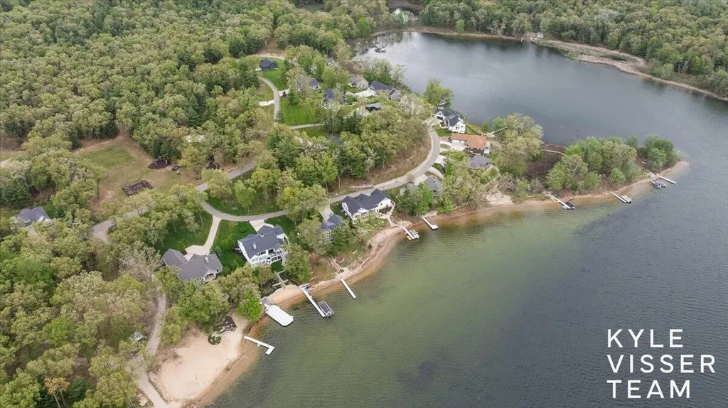 5109 E Manitou Way Croton Township MI 49337