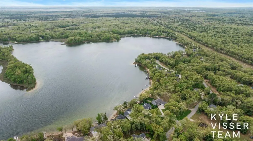 5109 E Manitou Way Croton Township MI 49337