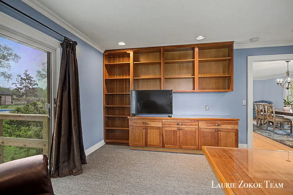 4564 Fenwood Street SW Walker City MI 49534