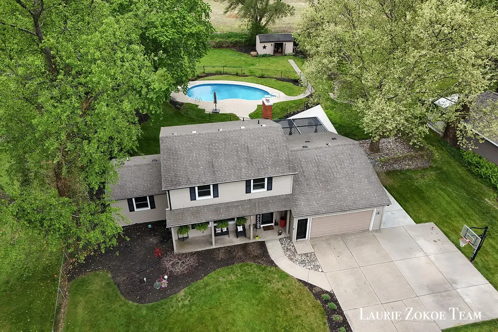 4564 Fenwood Street SW Walker City MI 49534