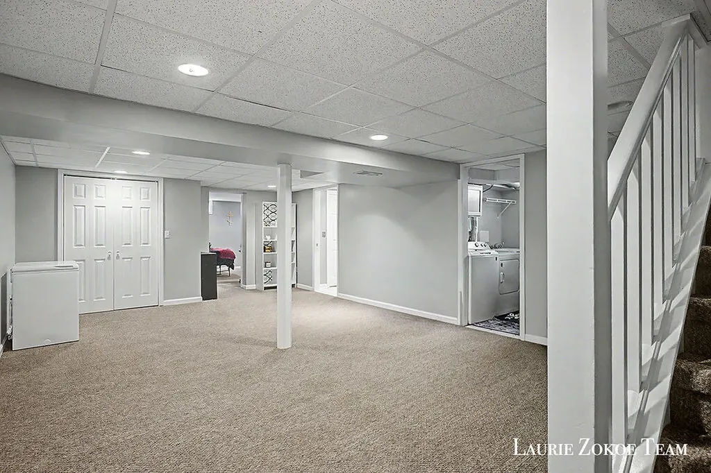 4564 Fenwood Street SW Walker City MI 49534